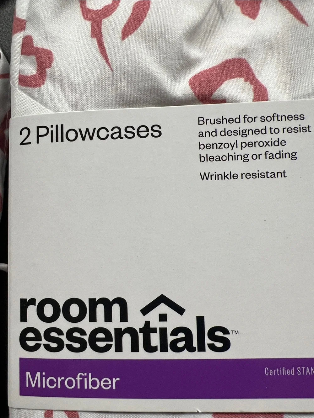 Room Essentials Pink and White Floral Microfiber Pillowcases - 2 Pack